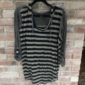 Oh Baby Motherhood Maternity Sweater blue and grey